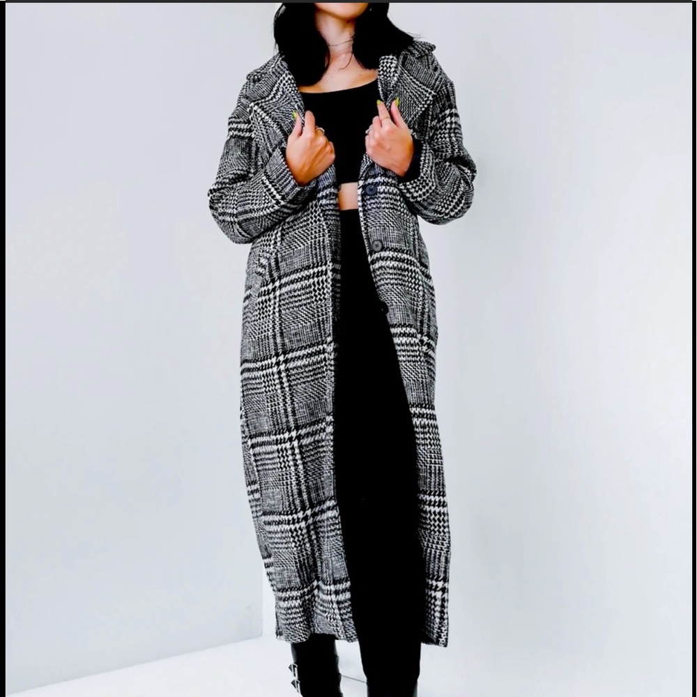 Foxblood Oversized Plaid Houndstooth Coat - Small
